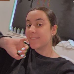 Meet your Posher, Paige